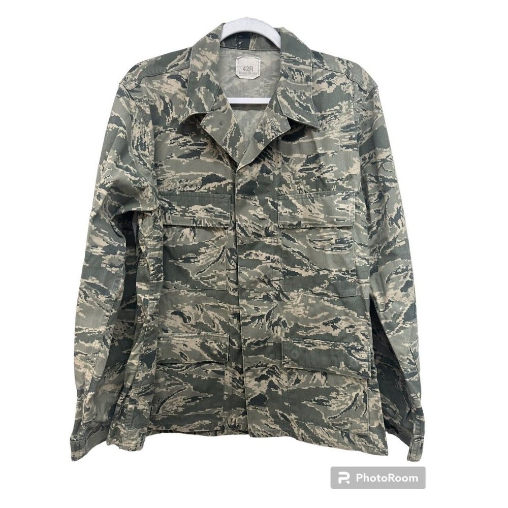 USAF Air Force Utility Coat Mens 42R‎ Camoflauge Camo Digital